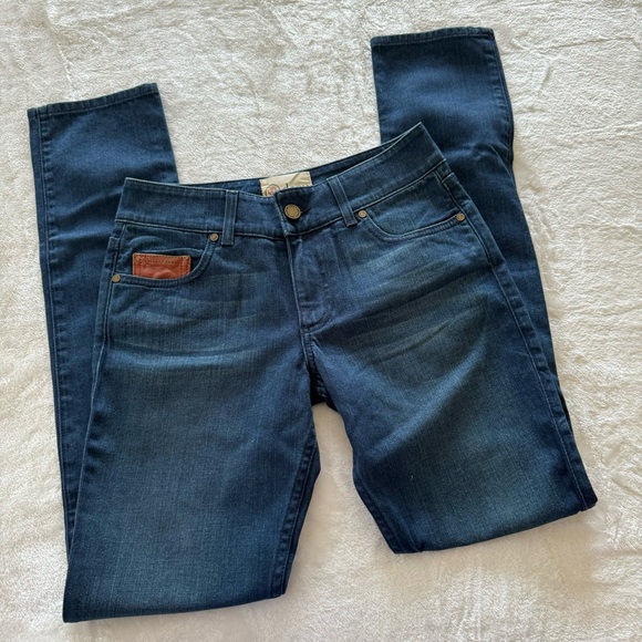 Daou Denim Co. Dark Wash High Rise Skinny Jeans Leather Patch Size 27 - Picture 2 of 10